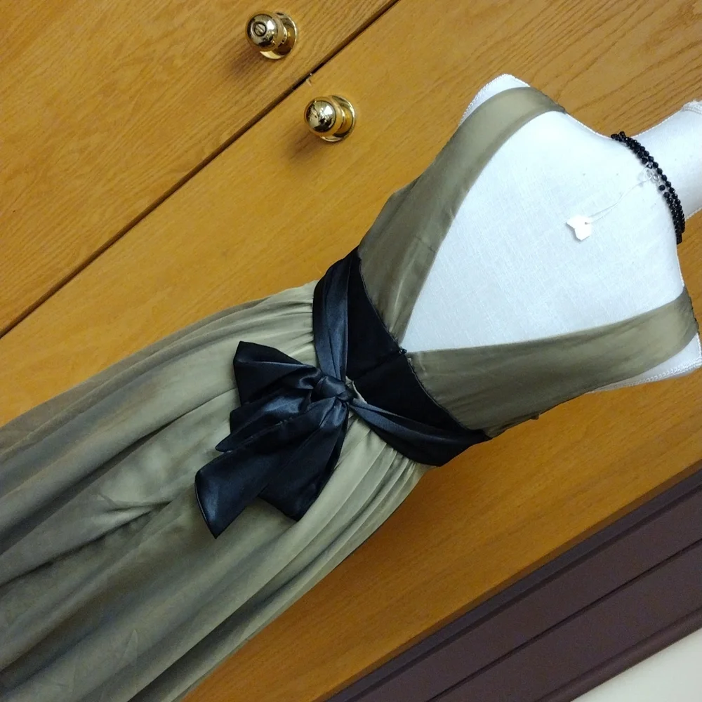Olive 🫒 Chiffon Dress w/Black Sash SZ M Ladies - Picture 7 of 13